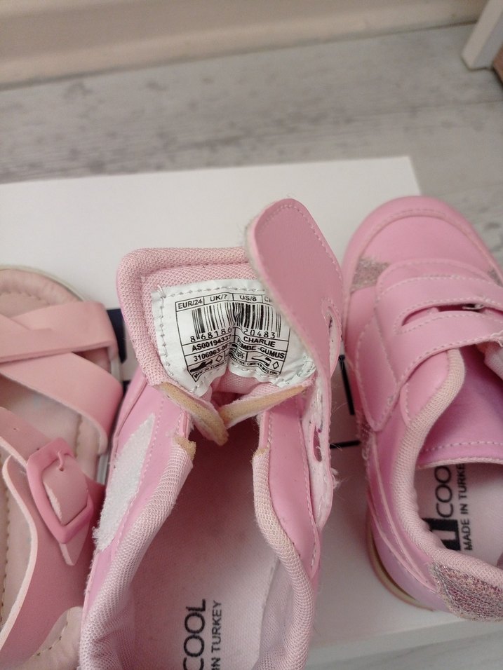 Kız Çocuk Pembe Tokalı Terlik ve Spor Ayakkabı - Görsel 4