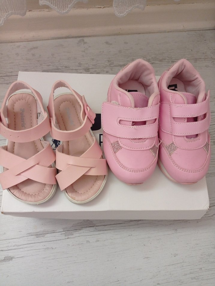 Kız Çocuk Pembe Tokalı Terlik ve Spor Ayakkabı - Görsel 2