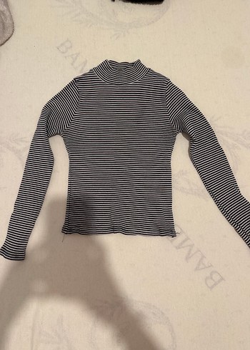 Uzun Kollu Çizgili Siyah Crop Top - Görsel 2