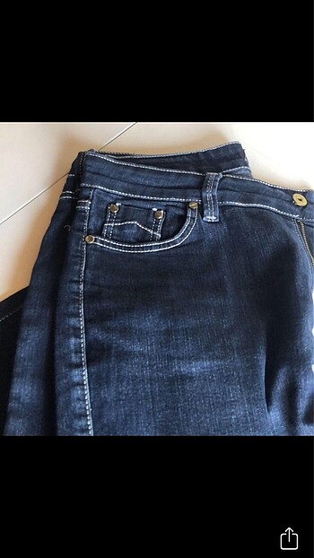 Armani jeans