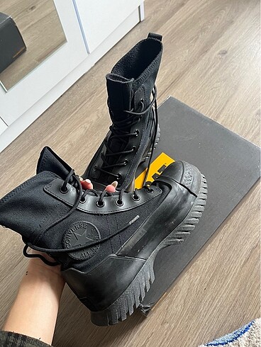 Orjinal Converse Bot