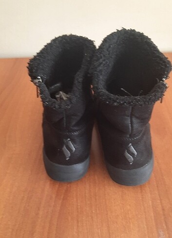36,5 Beden siyah Renk Skechers bot