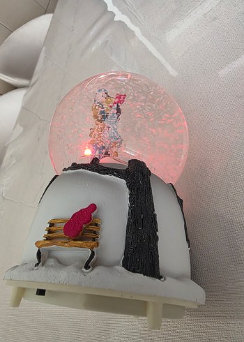 Müzikli Renkli Kar Küresi Figürü - Görsel 5