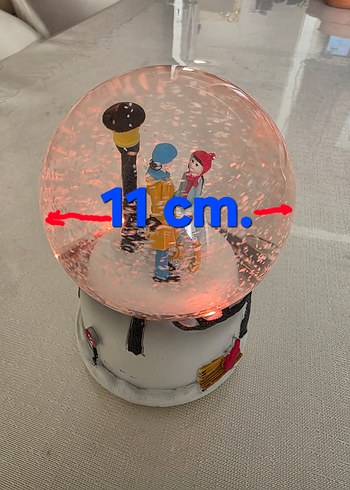 Müzikli Renkli Kar Küresi Figürü - Görsel 8