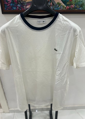 Lacoste ürünü