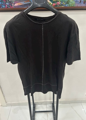 Diğer Siyah Minimalist Kisa Kollu Tisort