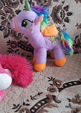 Unicorn pelus