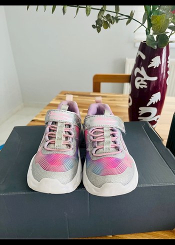 Skechers 2 ayakkabı gönderilecek Skechers Spor Ayakkabı