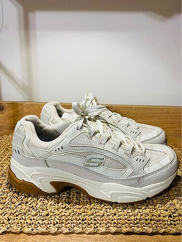 SKECHERS STAMİNA