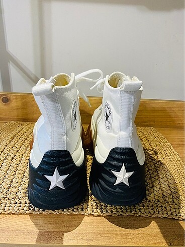 39 Beden beyaz Renk Converse Run Star Motion Unisex Beyaz Platform Sneaker
