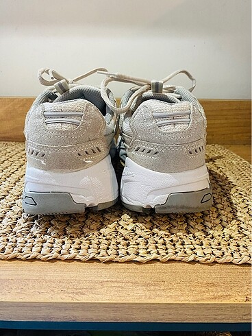 36,5 Beden ten rengi Renk Skechers stamina 2 ayakkabı