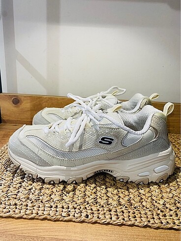 38 Beden Skechers d?lites