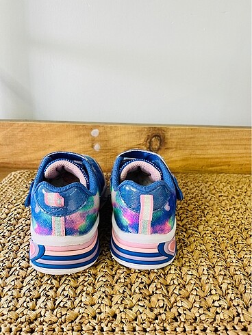 24 Beden çeşitli Renk Skechers