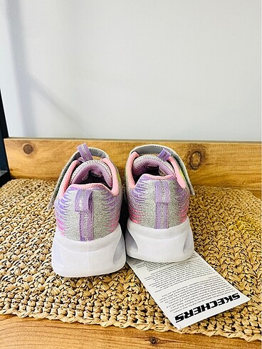 33 Beden Skechers