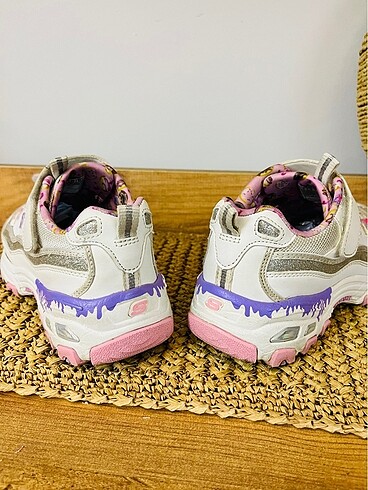 34 Beden beyaz Renk Skechers