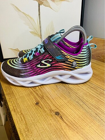 34 Beden Skechers