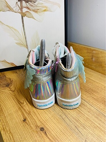 32 Beden çeşitli Renk Skechers