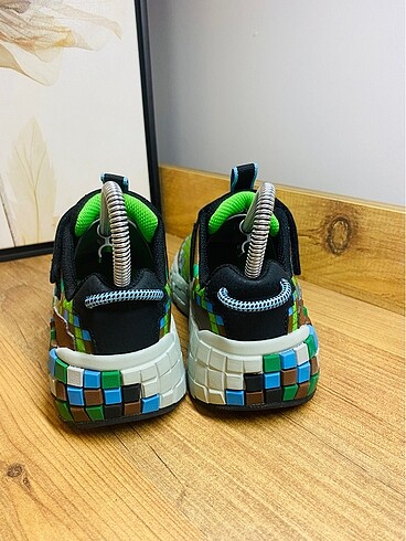29 Beden Skechers