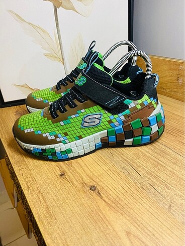 32 Beden Skechers