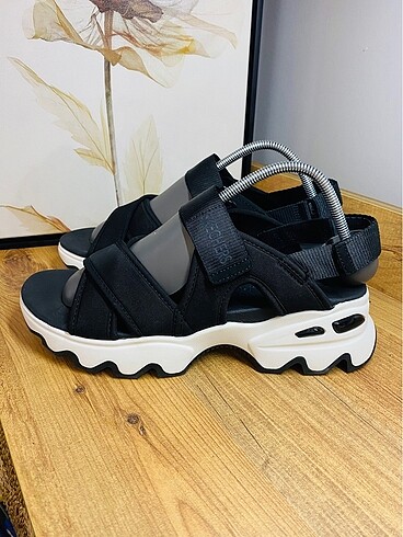 38 Beden Skechers