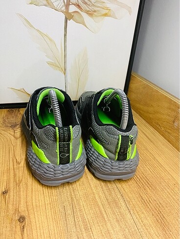 33 Beden Skechers