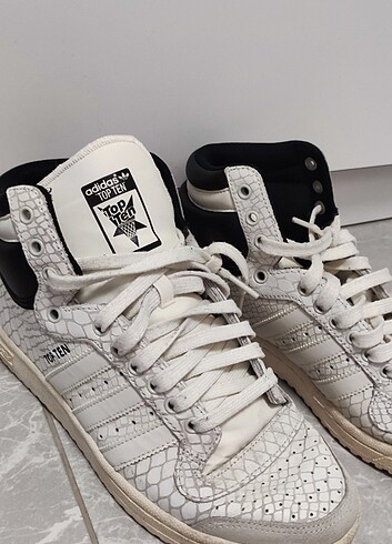 40 Beden Adidas Spor ayakkabı 