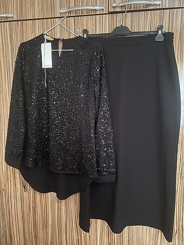 Paletli bluz etek takım . - Görsel 3