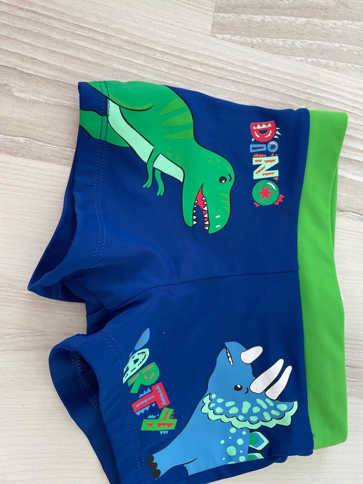 Renkli Baskılı Erkek Çocuk Mayo Şortu - Görsel 2