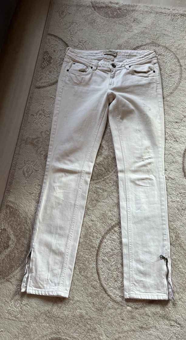 Düğmeli Beyaz Kadın Boyfriend kot Pantolon - Görsel 3