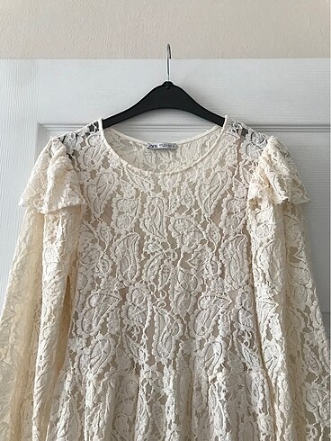 Zara Zara Krem Dantelli Elbise