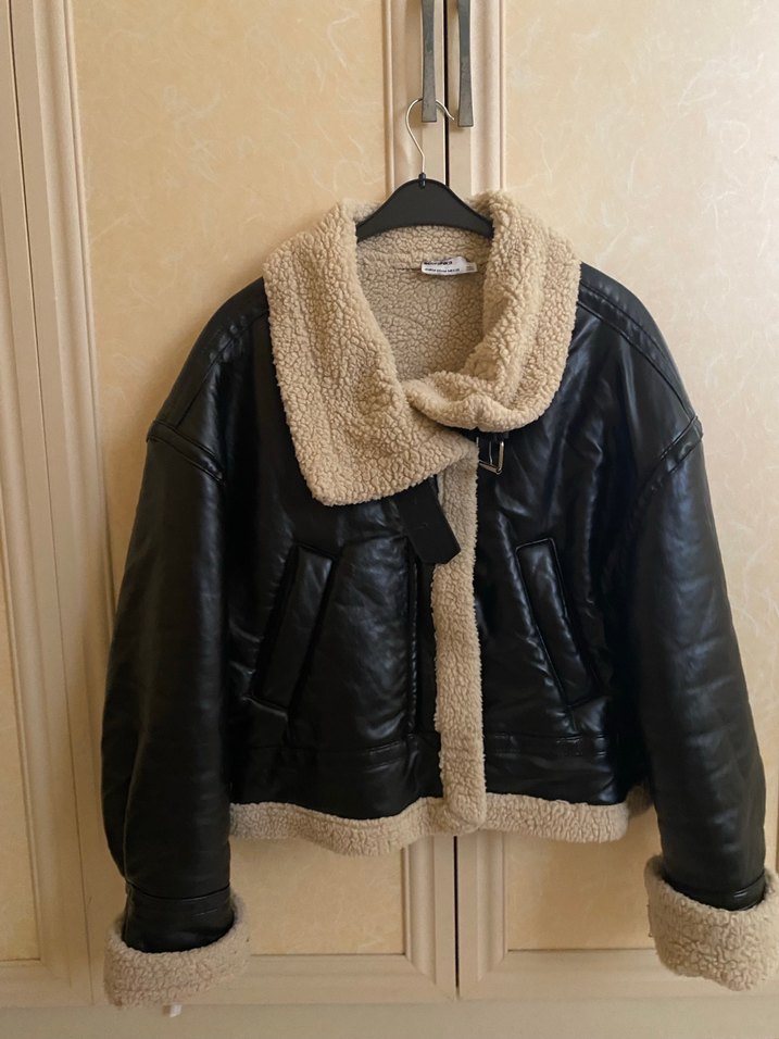 Siyah Deri Kürklü Kadın Ceket - Görsel 3