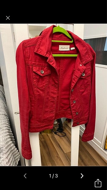 Stradivarius kırmızı mont