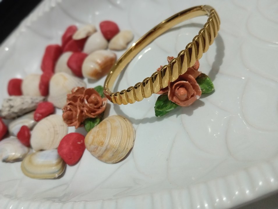 Altın Renkli Elastik Kadın çelik Bileklik Seti - Görsel 4