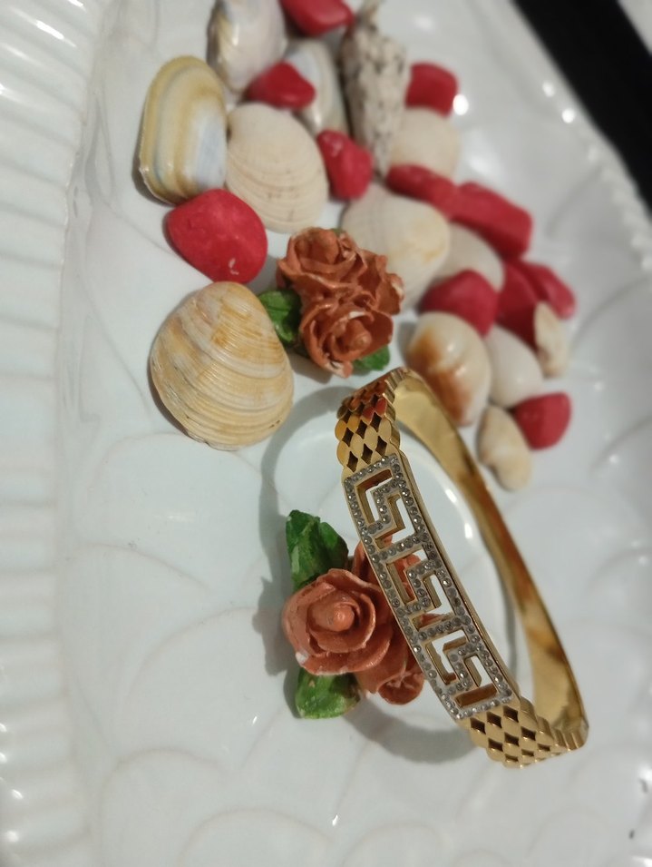 Altın Renkli Elastik Kadın çelik Bileklik Seti - Görsel 3