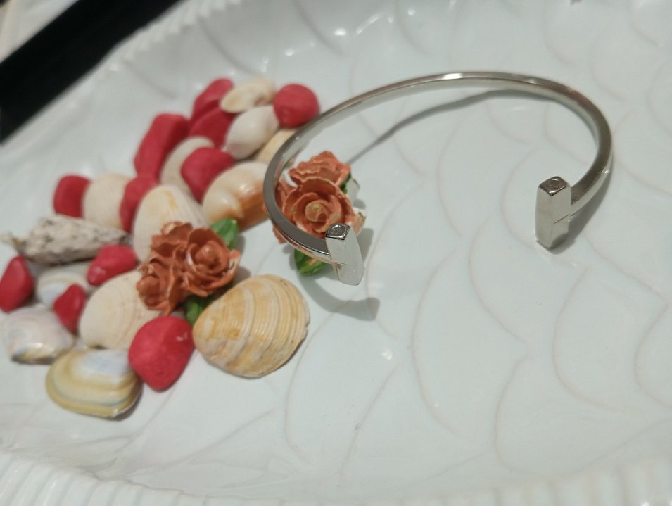 Çiçek Desenli Tokalı Kadın Bileklik - Görsel 2