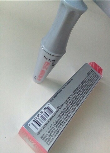 Benefit Benefit şeffaf kaş sabitleyici maskara