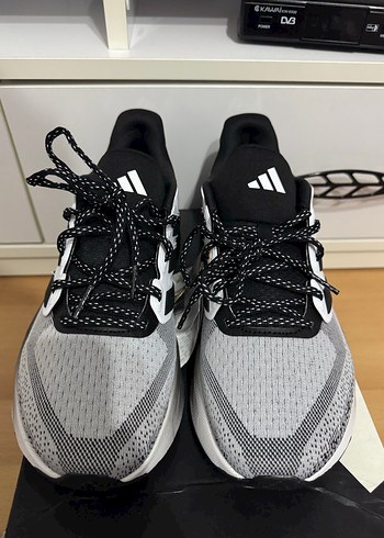 Erkek Adidas Gri Zebra Desenli Bağcıklı Spor Ayakkabı - Görsel 5