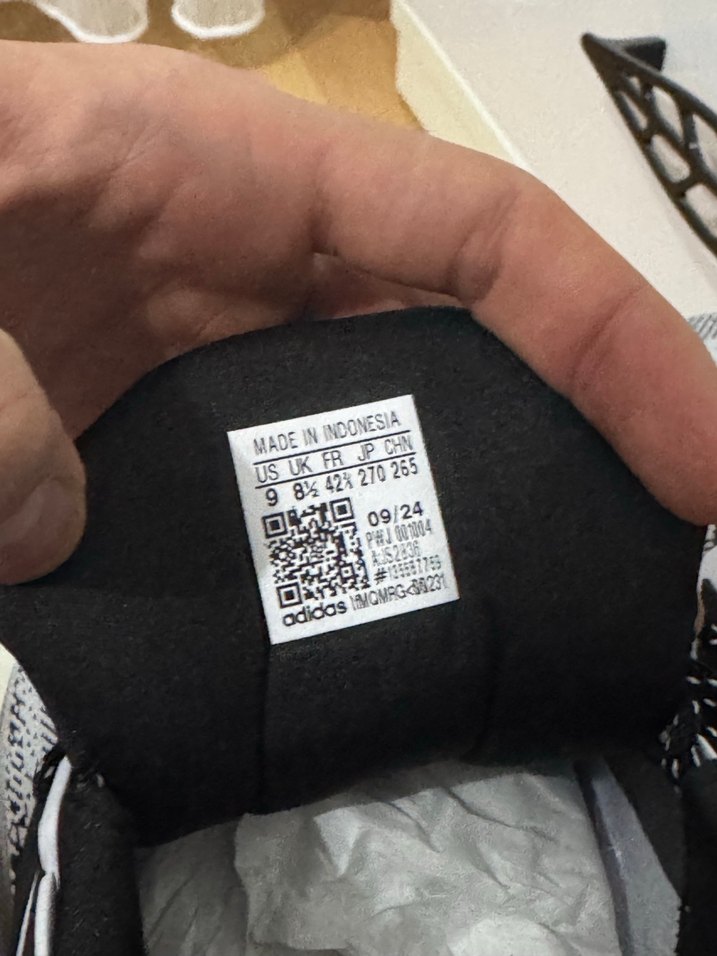 Erkek Adidas Gri Zebra Desenli Bağcıklı Spor Ayakkabı - Görsel 4