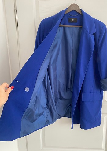 42 Beden Kadın Mavi Düğmeli Midi Blazer Ceket