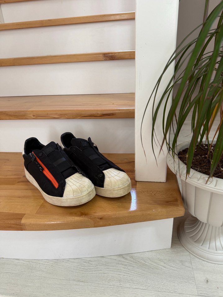 Erkek Siyah Spor Ayakkabı Velcro Detaylı - Görsel 2