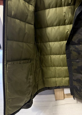 Erkek Kamuflaj Desenli Fermuarlı Mont - Görsel 2