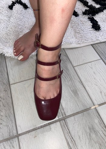 Parlak Bordo Tokalı Kadın Topuklu Ayakkabı - Görsel 3