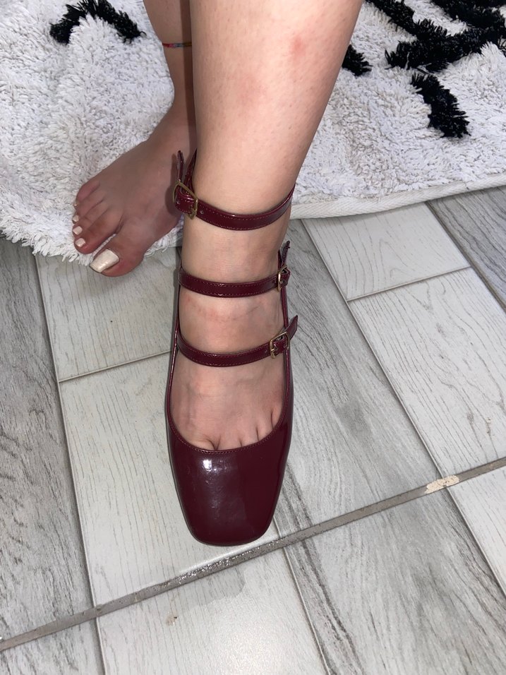 Parlak Bordo Tokalı Kadın Topuklu Ayakkabı - Görsel 3