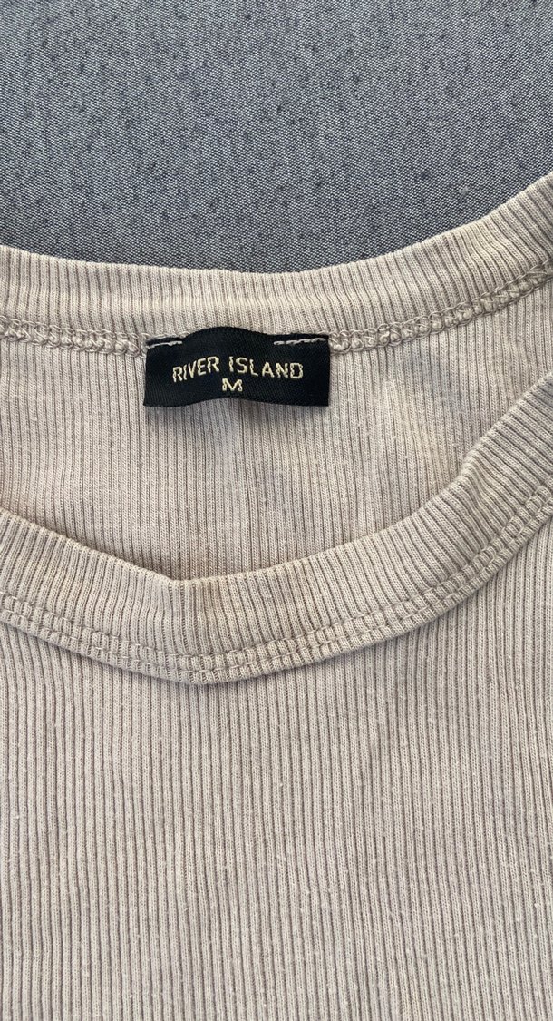 Bej Kolsuz Yüksek Yakalı Kadın Atlet - Görsel 2