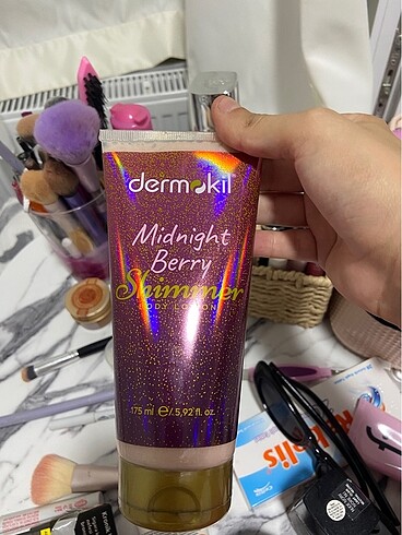 Işıltılı losyon - Görsel 2