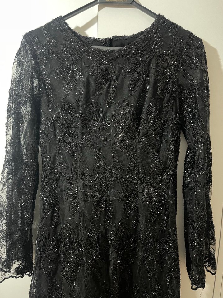 Dantel Detaylı Siyah Uzun Kollu Gotik Elbise - Görsel 2