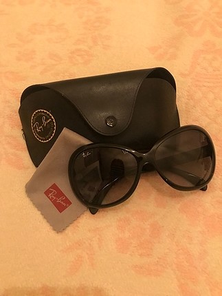 Ray Ban Güneş gözlüğü 