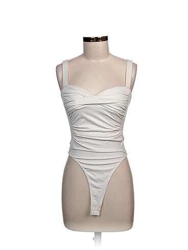 Zara Bluz %70 İndirimli.