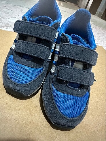 Adidas erkek bebek ayakkabı