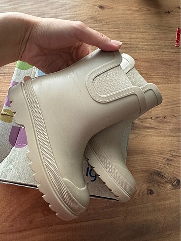 26 Beden camel Renk Igor bot
